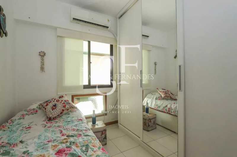 AndaraíRuaBarãodeItaipuCober - 13