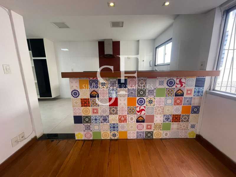 WhatsApp Image 2025-11-06 at 1 - 5