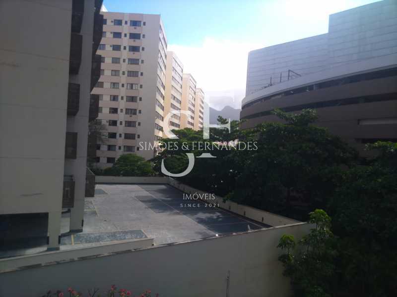 88d7423d-191b-4f8f-83b9-5013e7 - 27