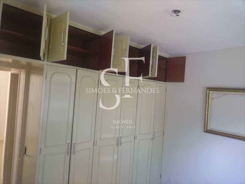 906adcd0-ddb7-49cf-9989-e0d11a - 11