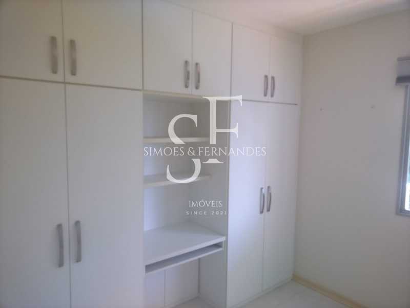 c0ce1dfe-b777-4748-b4dd-e11cdc - 16