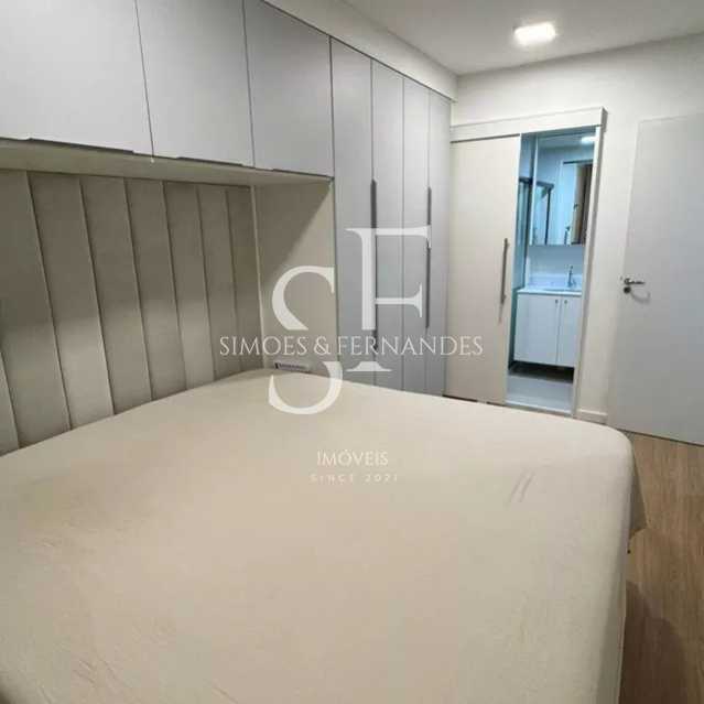 Tijuca Rua dos Araujos 13. - 14