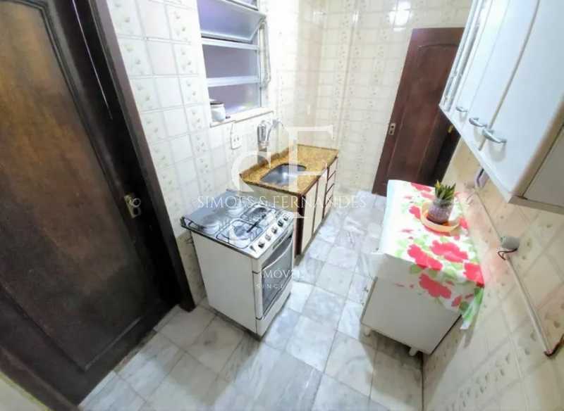 LinsdeVasconcelosRuaVilelaTava - 14