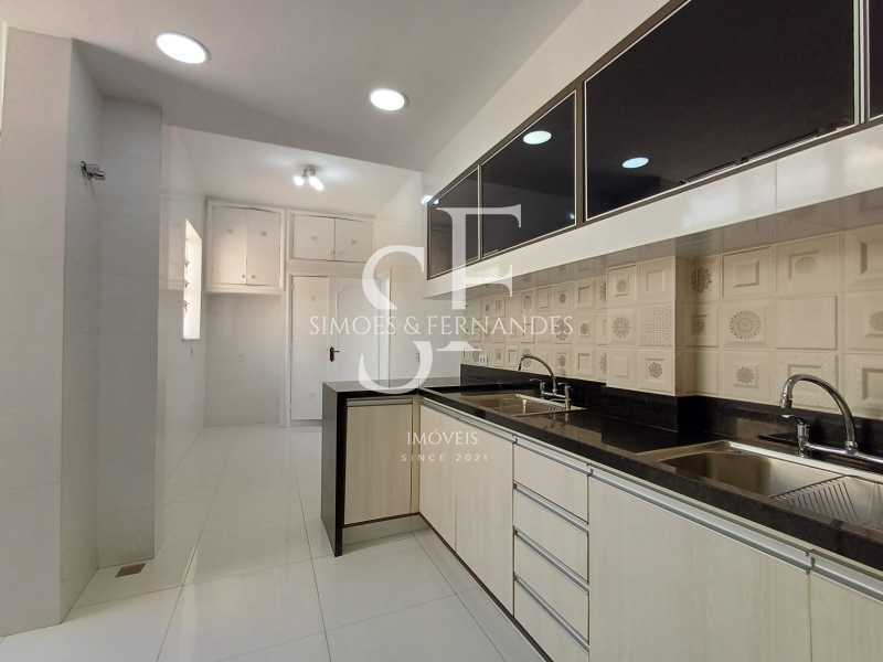 Mariz e Barros 27. - 27