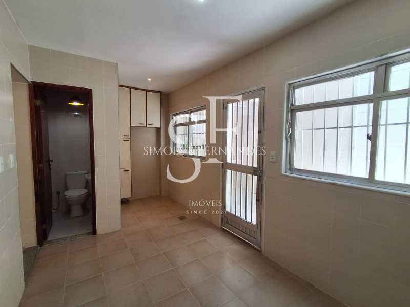 Conheça 1b758a33-86cd-4129-9cb8-eb1b6d do imóvel - Tijuca - Rua Almirante Cochrane - Casa de vila tríplex com dois quartos, um banheiro social e um de serviço, terraço. - BTCV20050 - 8 1b758a33-86cd-4129-9cb8-eb1b6d - 8