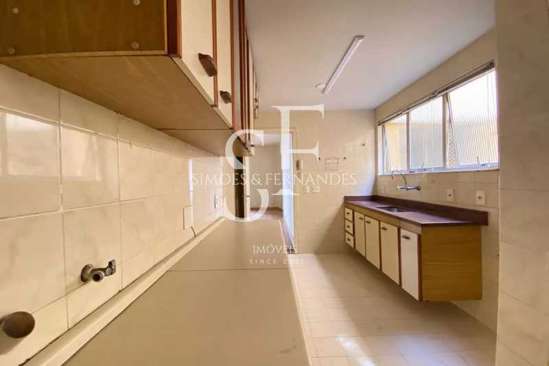 original895053059-657.63127285 - 25