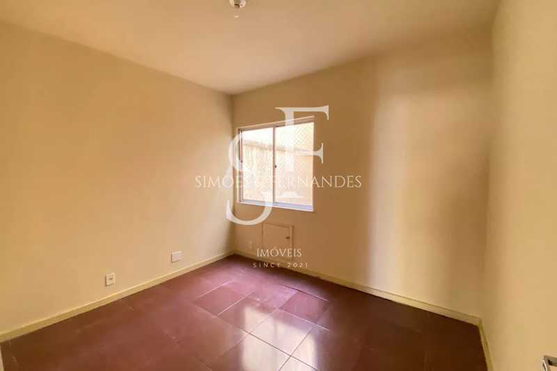 original895053059-686.49203435 - 16