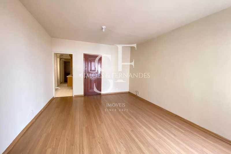 original895053059-884.76815303 - 4