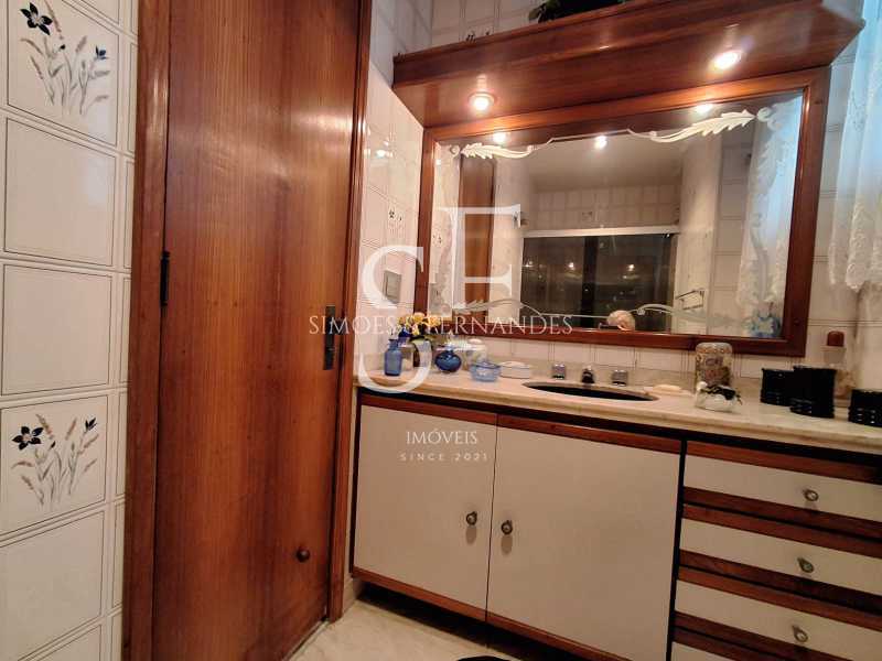 8eb627c3-bc99-4c2e-be37-2164a4 - 11