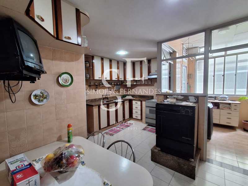 c36f82c1-73e6-43ec-9361-a6b7fb - 25