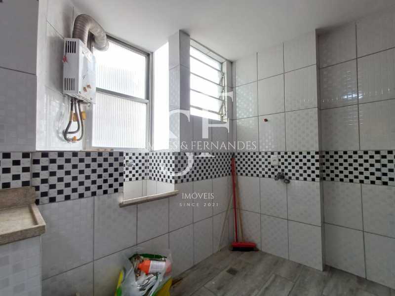 Tijuca Pereia Nunes 25. - 25