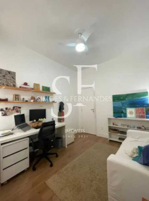 BTAP31543_RuaHaddockLobo_22. - 22