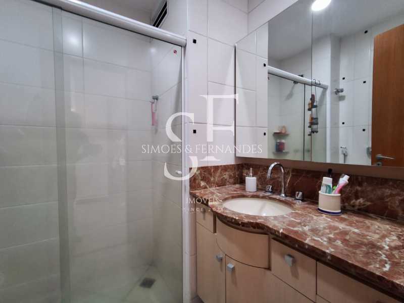 24a4e8c7-c52a-48d1-bac8-1fc230 - 10