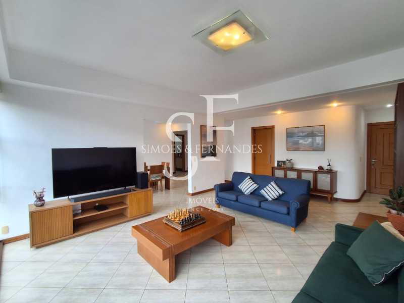 c5c48c83-67f4-4d96-aebc-7a49fd - 2