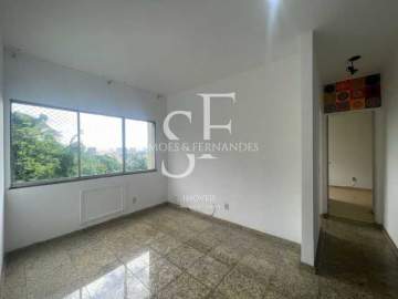 Imperdível - Rio Comprido - Avenida Paulo de Frontin - Apartamento 2 quartos, suíte com varanda, total infraestrutura, 1 vaga. - BTAP22174
