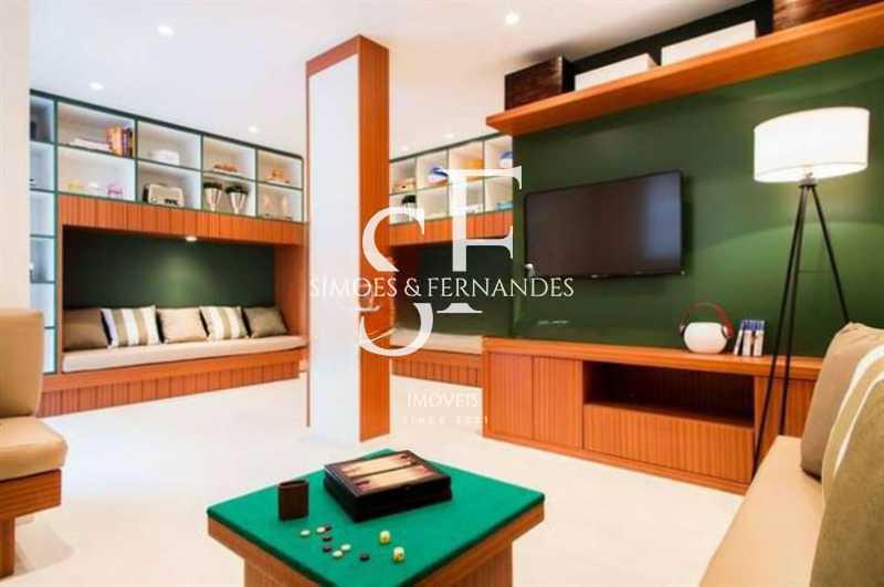 1676_G1718037013 - 14