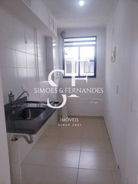 1676_G1718037006 - 10