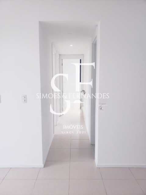 1676_G1718036996 - 4