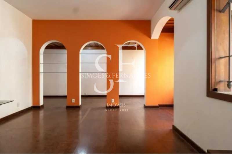 casa-com-3-quartos-a-venda-349 - 1