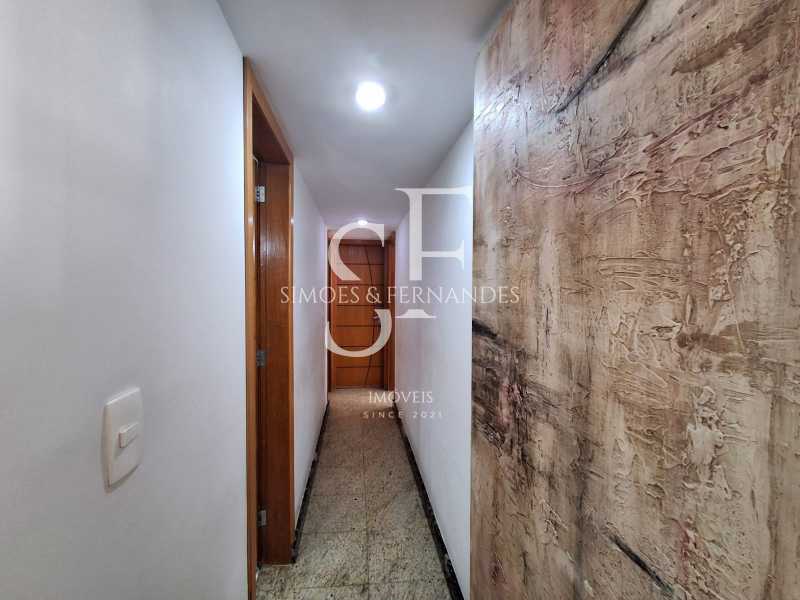 e4af16f3-1ebb-494a-a5e9-34efca - 28