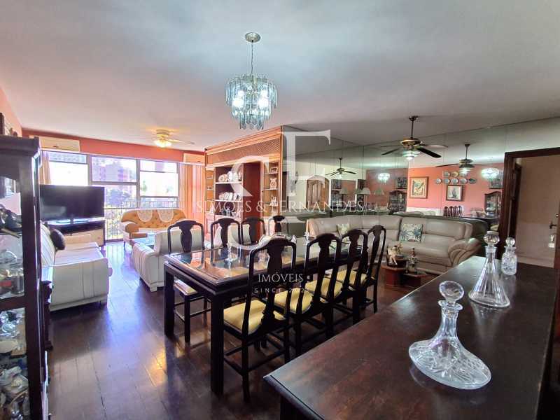 60d574f7-f616-47c8-afcd-458c7b - 1