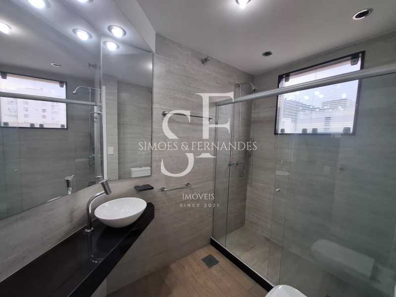 707da474-a3d7-489f-a8a4-78830f - 18