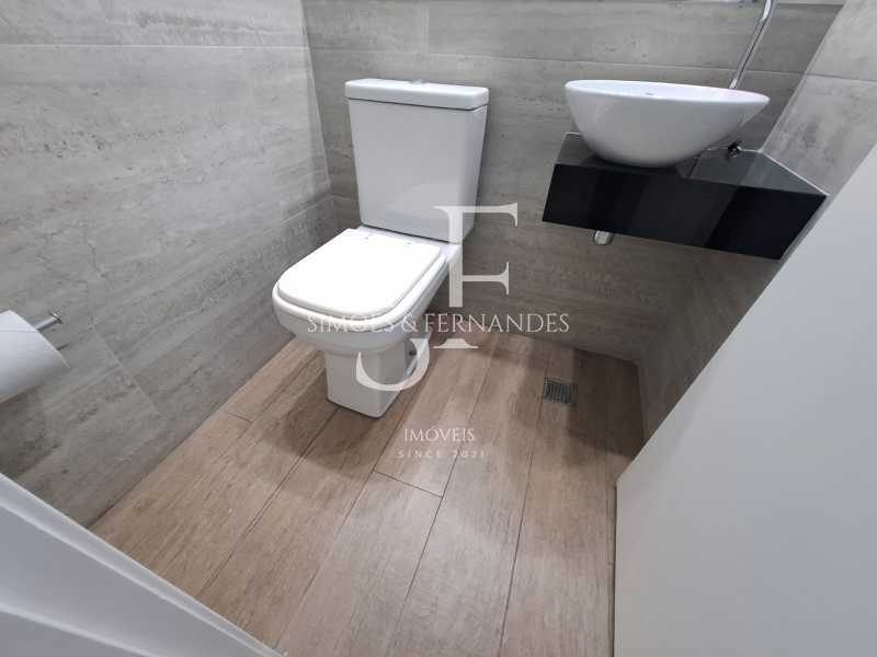 759b9212-8178-4dc7-b150-7e7b34 - 16