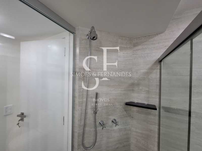 7122e094-a1d1-41fd-835c-41fd39 - 22