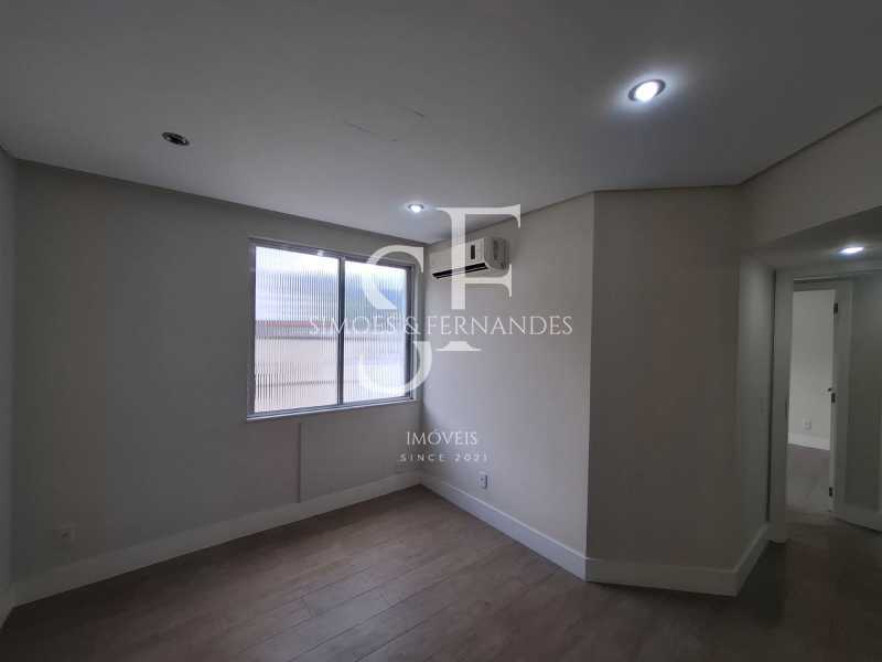 eee259d5-d7dc-40ea-acff-653786 - 7