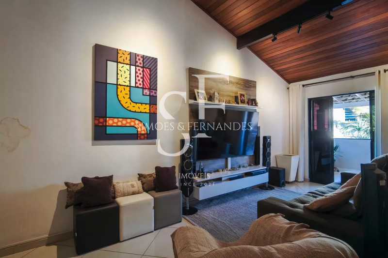 AndaraiRuaNisiaFlorestaCasaTri - 16