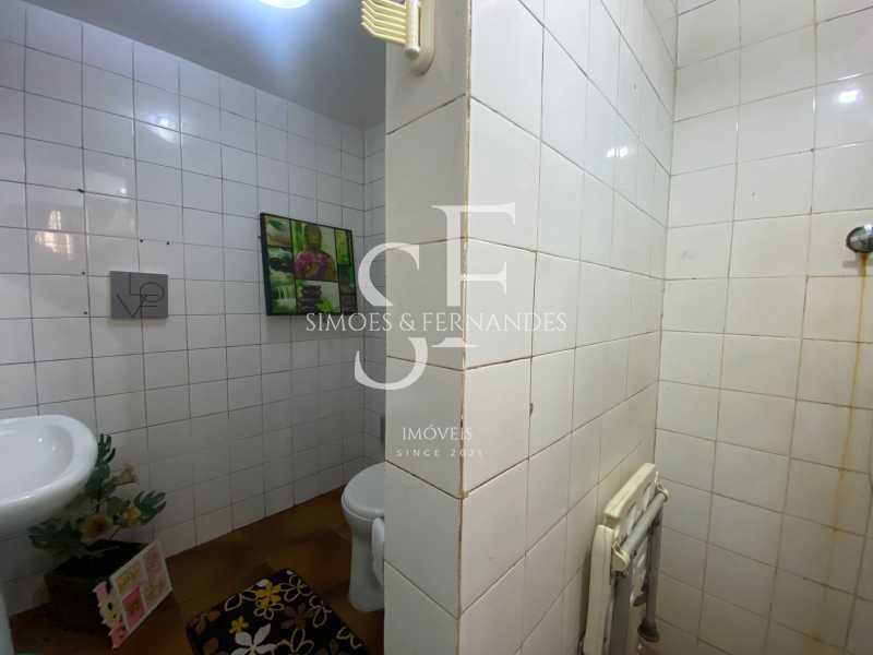 Conheça AndaraiRuaNisiaFlorestaCasaDup do imóvel - Andaraí - Rua Nísia Floresta - Casa Tríplex, 5 quartos ( 2 suítes ), varanda, 1 lavabo, quintal, terraço, sauna, 3 vagas. - BTCA50044 - 13 AndaraiRuaNisiaFlorestaCasaDup - 13