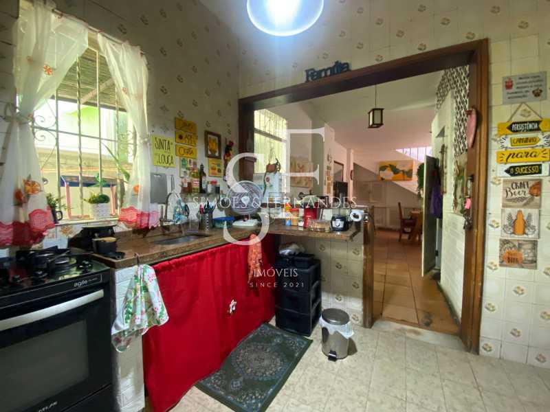 Conheça AndaraiRuaNisiaFlorestaCasaDup do imóvel - Andaraí - Rua Nísia Floresta - Casa Tríplex, 5 quartos ( 2 suítes ), varanda, 1 lavabo, quintal, terraço, sauna, 3 vagas. - BTCA50044 - 5 AndaraiRuaNisiaFlorestaCasaDup - 5