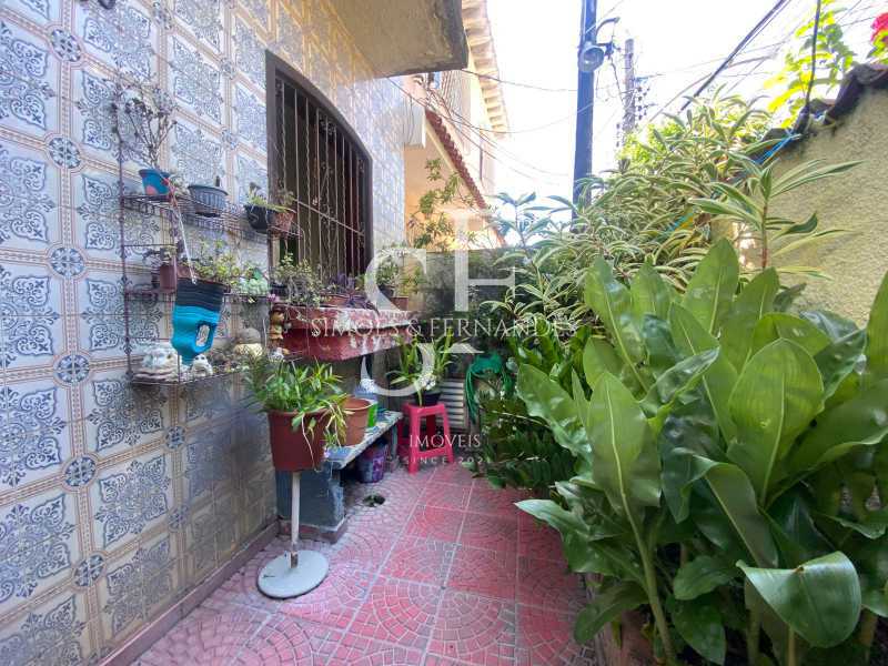 Conheça AndaraiRuaNisiaFlorestaCasaDup do imóvel - Andaraí - Rua Nísia Floresta - Casa Tríplex, 5 quartos ( 2 suítes ), varanda, 1 lavabo, quintal, terraço, sauna, 3 vagas. - BTCA50044 - 29 AndaraiRuaNisiaFlorestaCasaDup - 29