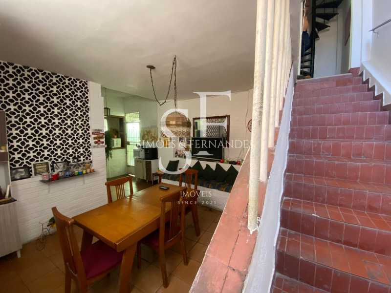 Conheça AndaraiRuaNisiaFlorestaCasaDup do imóvel - Andaraí - Rua Nísia Floresta - Casa Tríplex, 5 quartos ( 2 suítes ), varanda, 1 lavabo, quintal, terraço, sauna, 3 vagas. - BTCA50044 - 28 AndaraiRuaNisiaFlorestaCasaDup - 28