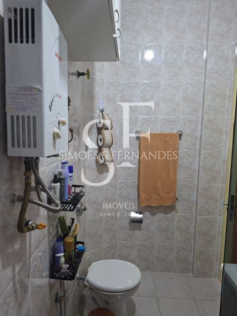 c628035e-37ad-4eed-bba5-0b2cda - 25