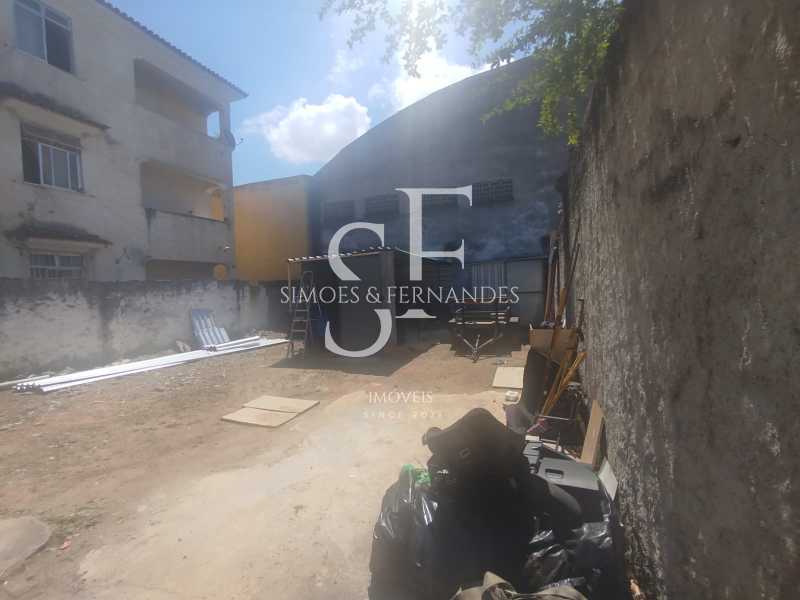 Conheça 9 do imóvel - Bonsucesso - Rua Aguiar Moreira. Vendo terreno comercial amplo em localização de destaque no bairro. - BTTC00006 - 9 9 - 9