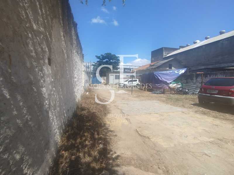 Conheça 7 do imóvel - Bonsucesso - Rua Aguiar Moreira. Vendo terreno comercial amplo em localização de destaque no bairro. - BTTC00006 - 15 7 - 15