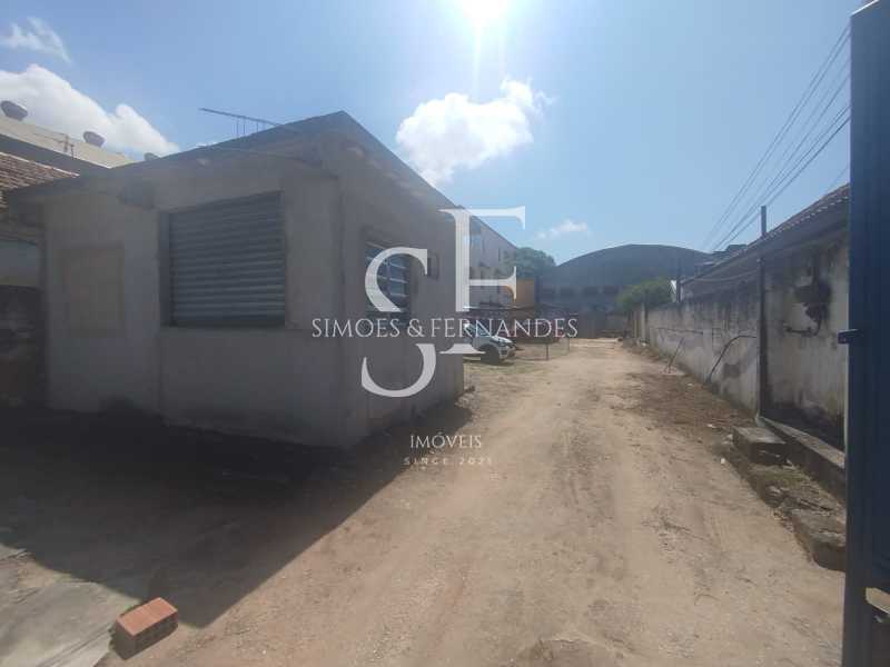 Conheça 2 do imóvel - Bonsucesso - Rua Aguiar Moreira. Vendo terreno comercial amplo em localização de destaque no bairro. - BTTC00006 - 20 2 - 20