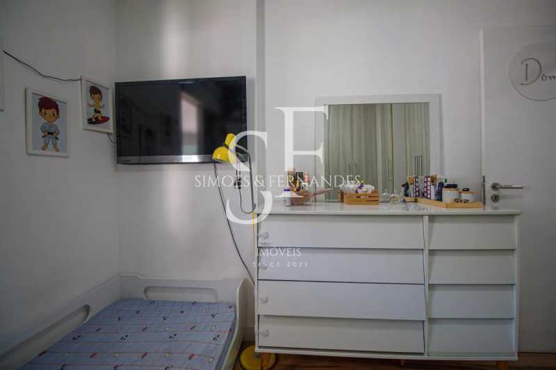 original895358785-975.18153825 - 12