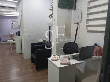 Oportunidade - Tijuca - Rua Carlos de Vasconcelos. Vendo loja comercial em galeria próximo ao Metrô. - BTLJ00081