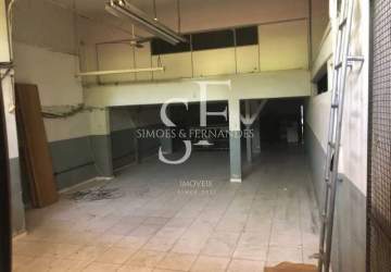 Oportunidade - São Cristóvão - Rua Antunes Maciel. Vendo galpão com 260 m² bem localizado e com sol da manhã - BTGA00009