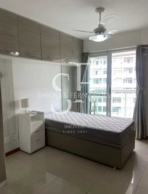 TijucaAvMaracanaApartamento2qu - 7