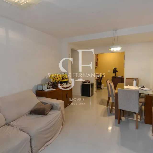 original895442080-420.14073775 - 4
