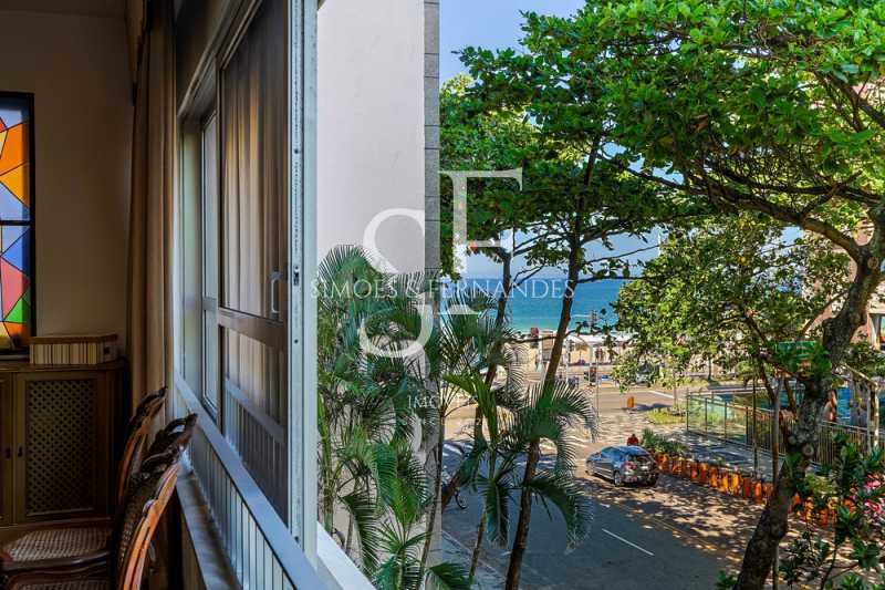 Conheça Cópia de Cópia de 03 do imóvel - Leblon- Avenida Afrânio de Melo Franco- Apartamento 4 quatos, suíte, 2 dependencias completas, 2 vagas. - BTAP40285 - 3 Cópia de Cópia de 03 - 3