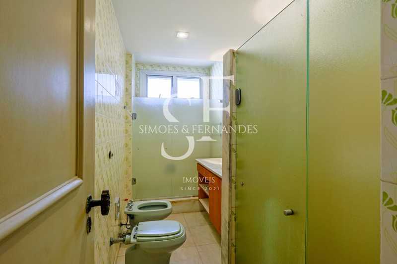 Conheça Cópia de Cópia de 17 do imóvel - Leblon- Avenida Afrânio de Melo Franco- Apartamento 4 quatos, suíte, 2 dependencias completas, 2 vagas. - BTAP40285 - 16 Cópia de Cópia de 17 - 16