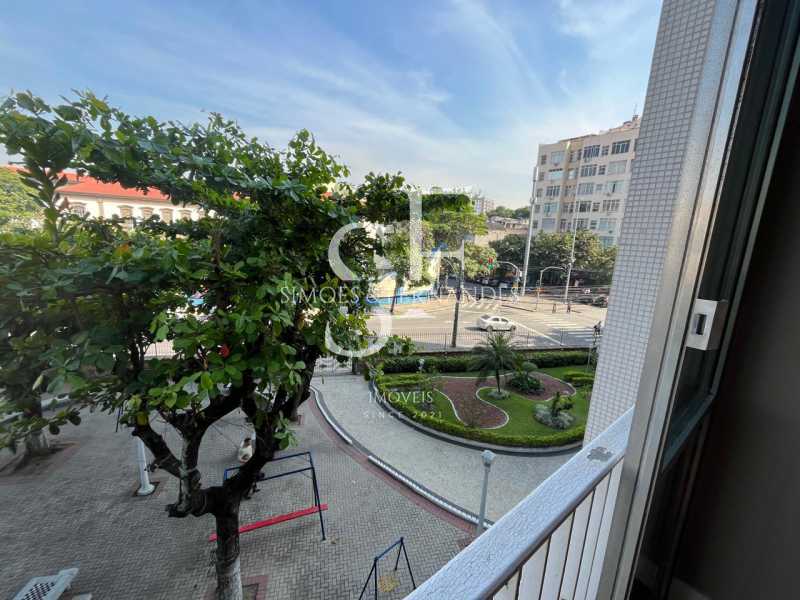Conheça vista 1. do imóvel - Praça da Bandeira - Rua Felisberto de Menezes - Apartamento totalmente reformado, 2 quartos com dependência completa. - BTAP22339 - 29 vista 1. - 29