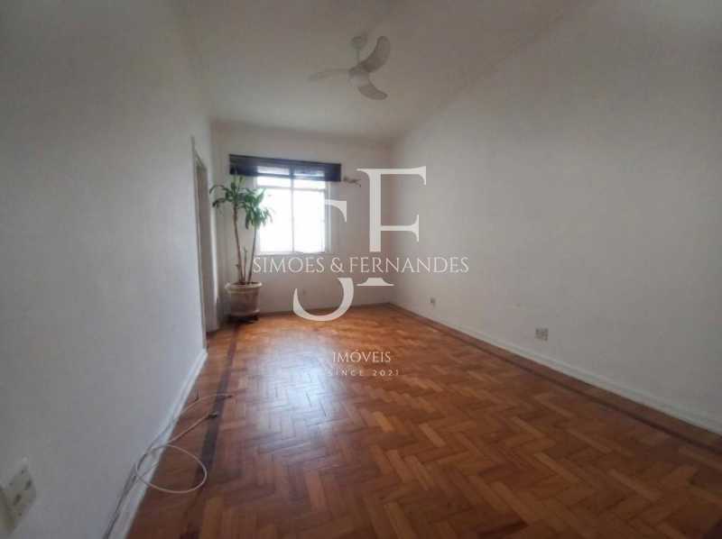 Conheça 03 do imóvel - Grajaú - Praça Edmundo Rego - Apartamento de 2 quartos com armários (sendo um com ar-condicionado), com comércio e transporte na porta. - BTAP22393 - 3 03 - 3