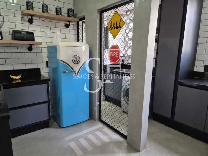Conheça Leblon Av Ataulfo 14. do imóvel - Leblon - Av. Ataulfo de Paiva - Apartamento 2 quartos, reformado e mobiliado, no coração do Leblon. - BTAP22394 - 14 Leblon Av Ataulfo 14. - 14
