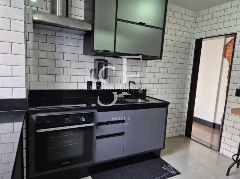 Conheça Leblon Av Ataulfo 15. do imóvel - Leblon - Av. Ataulfo de Paiva - Apartamento 2 quartos, reformado e mobiliado, no coração do Leblon. - BTAP22394 - 15 Leblon Av Ataulfo 15. - 15