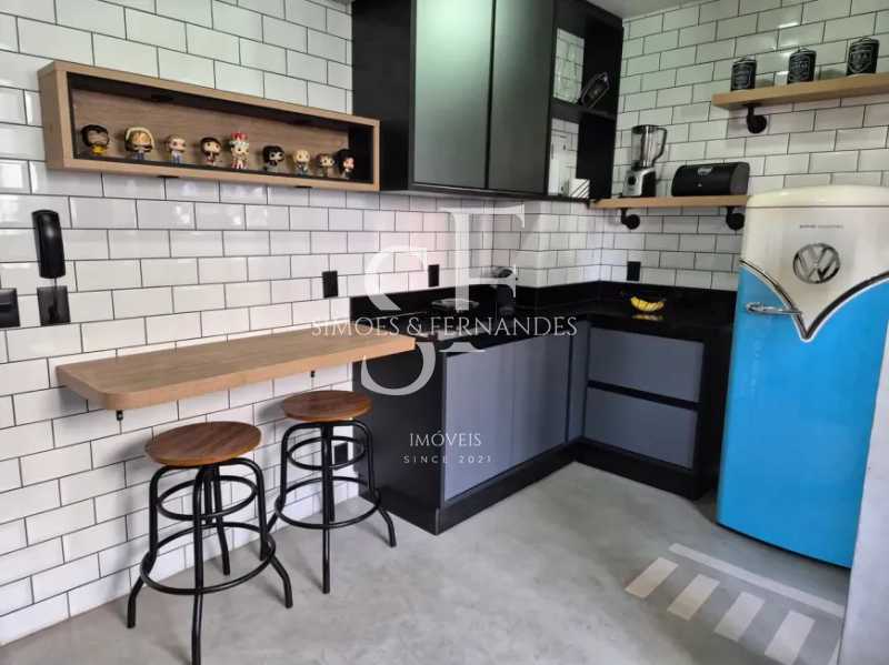 Conheça Leblon Av Ataulfo 16. do imóvel - Leblon - Av. Ataulfo de Paiva - Apartamento 2 quartos, reformado e mobiliado, no coração do Leblon. - BTAP22394 - 16 Leblon Av Ataulfo 16. - 16